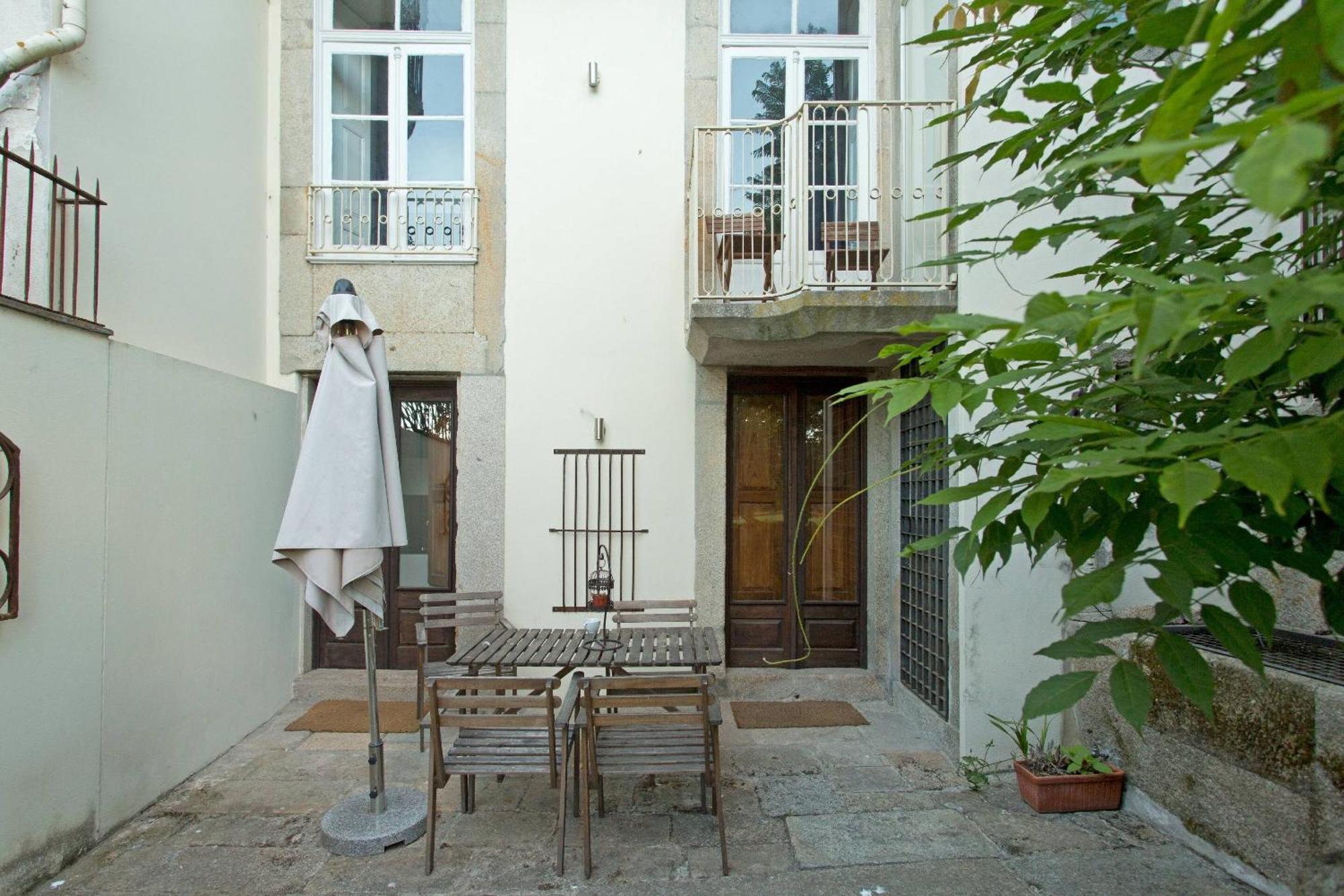 Casa Da Muralha Porto Bagian luar foto