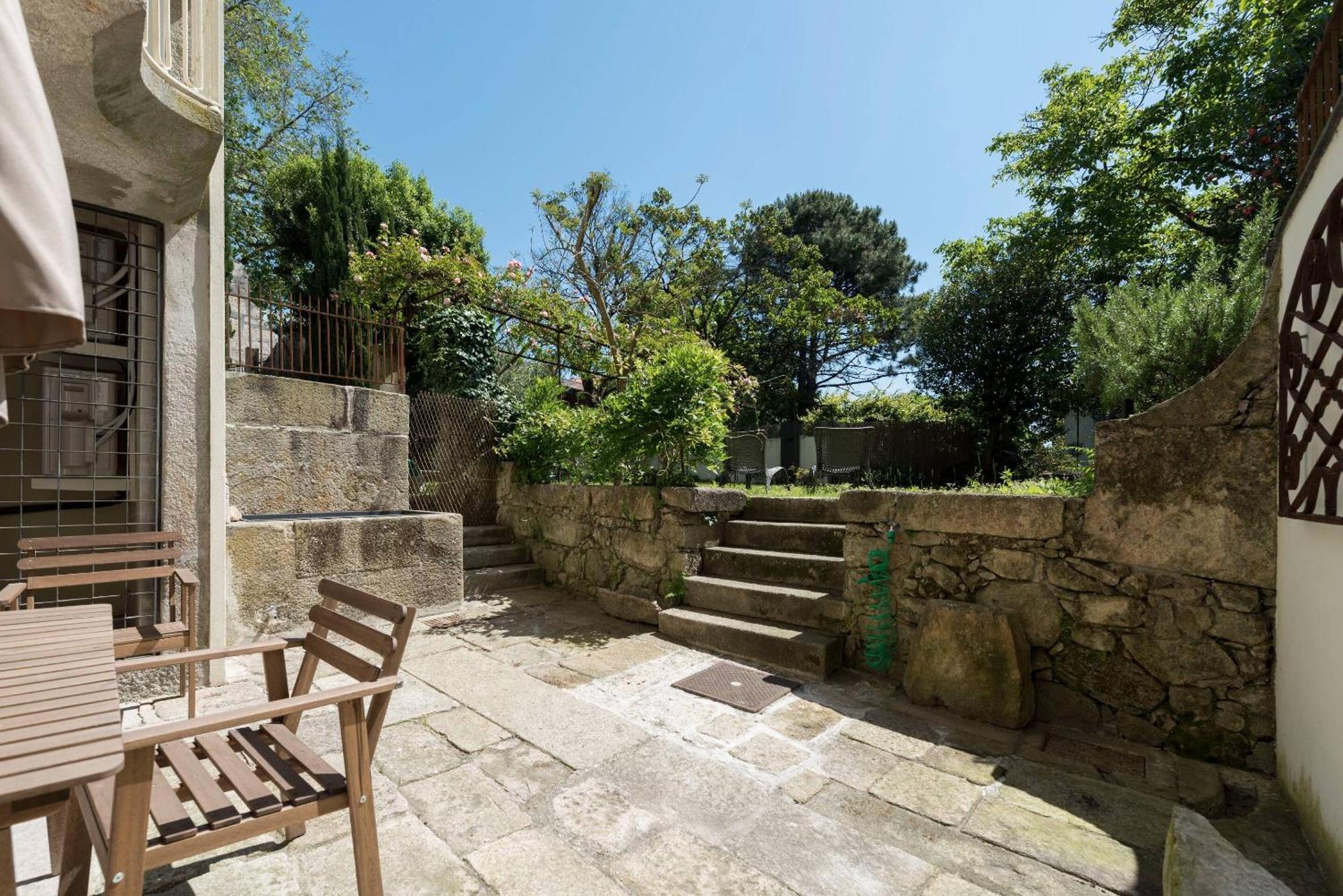 Casa Da Muralha Porto Bagian luar foto